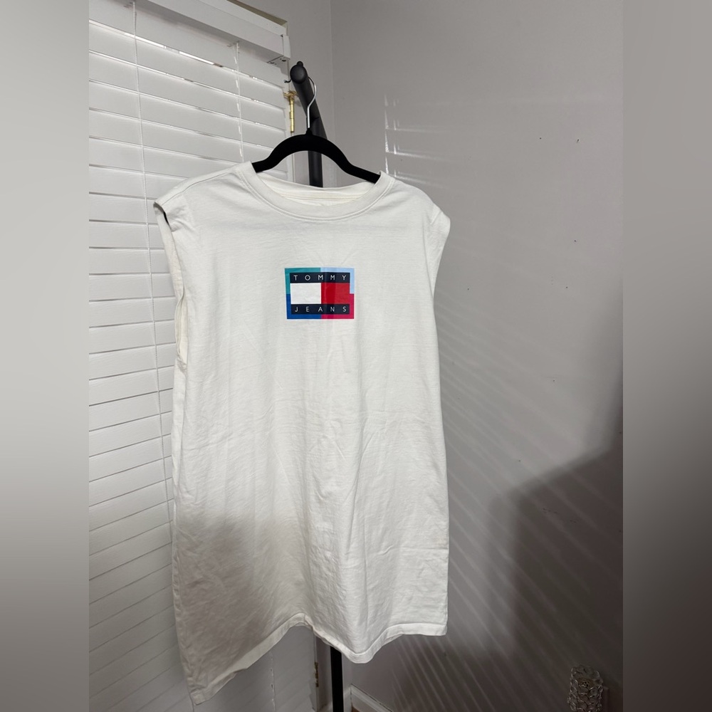 Tommy Hilfiger White V-Neck Top
